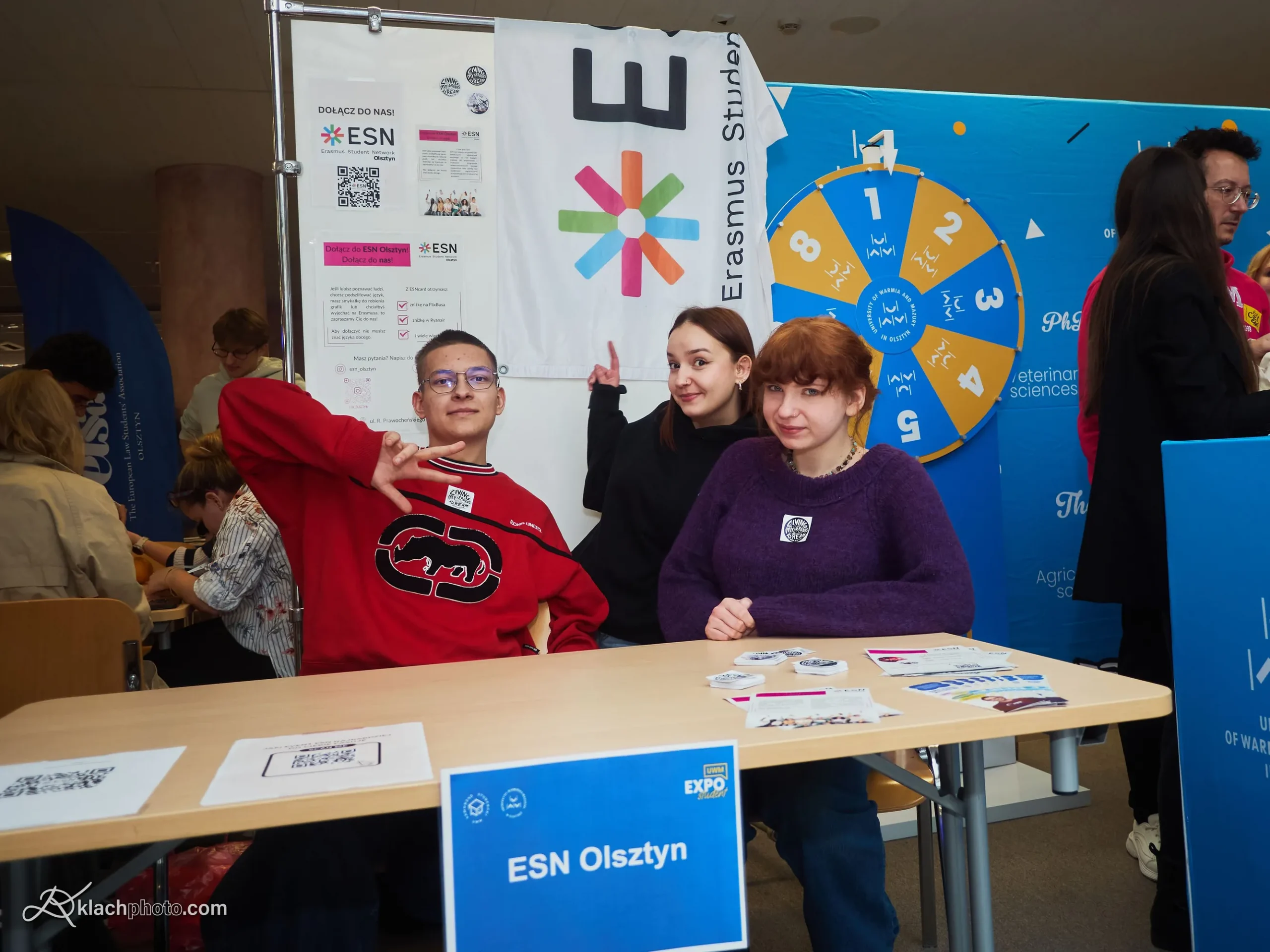 2025-11-studentexpo-02